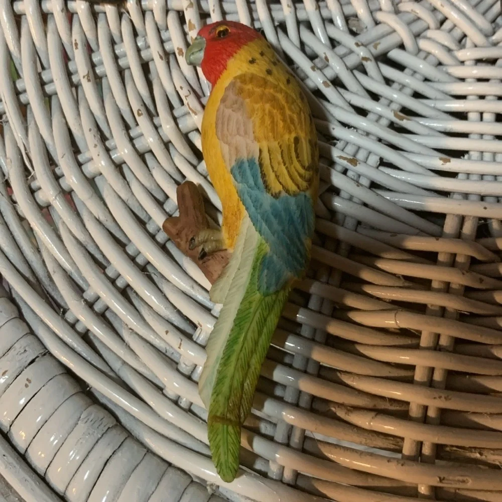 Set of 2 Vintage Parrot Refrigerator Magnets From Costa Rica Handpainted Wood - Picture 9 of 10